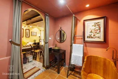 Old Quarter Lux Boutique Train View Studio Retreat – 照片 11