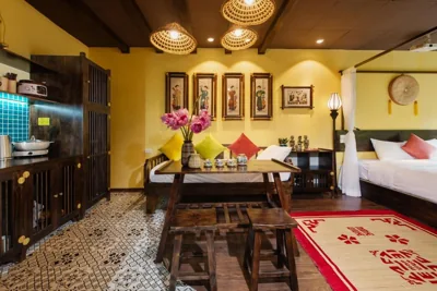 Old Quarter Lux Boutique Train View Studio Retreat – 照片 13
